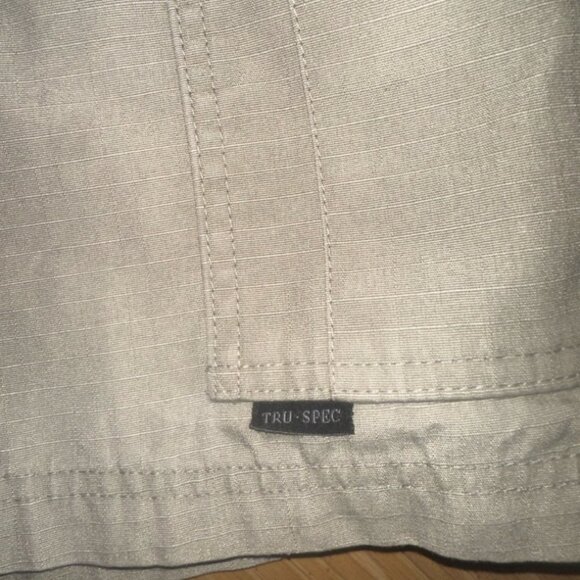 Tactical shorts 36 khaki TRU-SPEC EUC - Picture 5 of 5